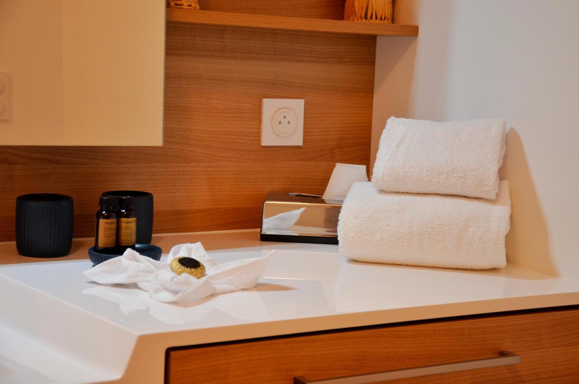 دينان Residence Services Seniors - Domitys Les Jardins D'Ahna المظهر الخارجي الصورة